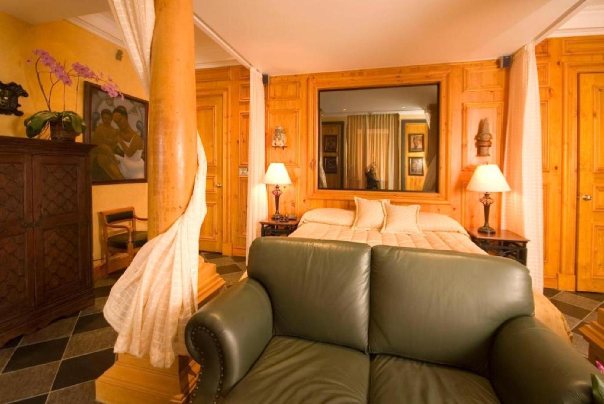 Hotel Caletas 5*