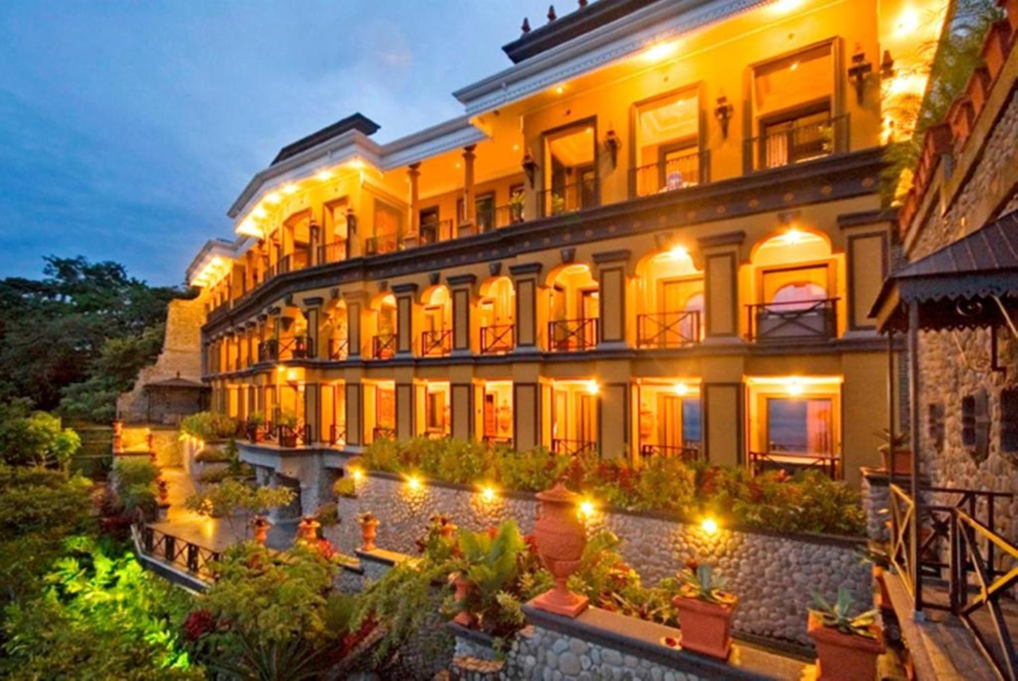Hotel Caletas