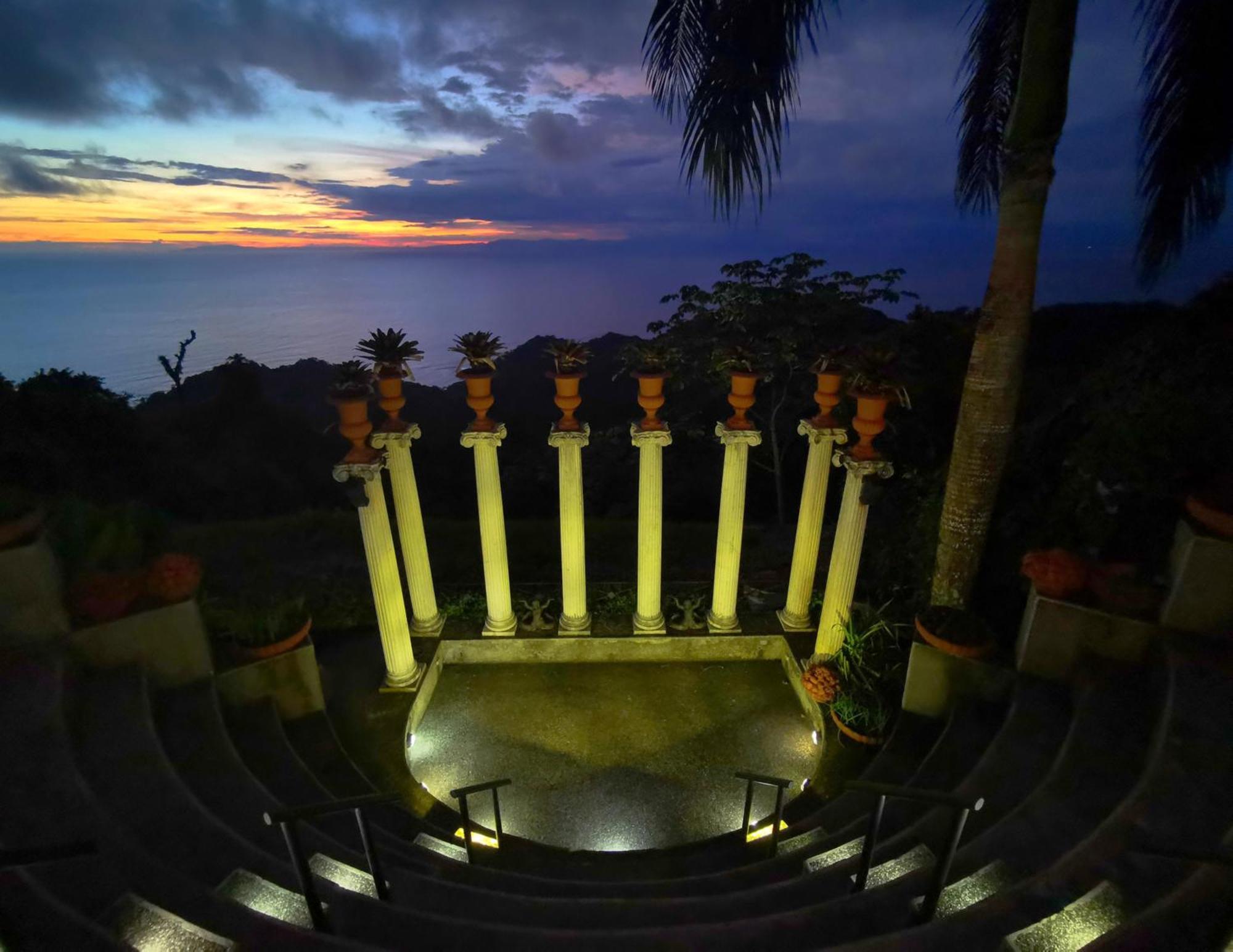 Hotel Caletas Jacó
