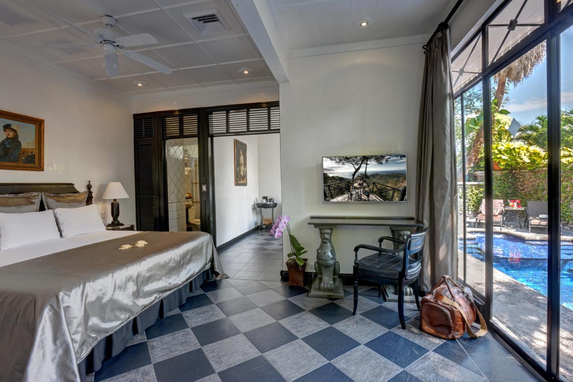 Caletas Hotel 5*